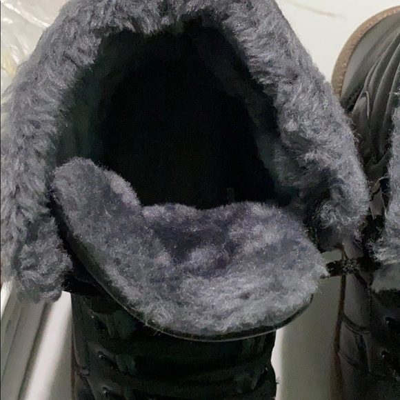 Men’s Winter Comfortable boots - Picture 2 of 3